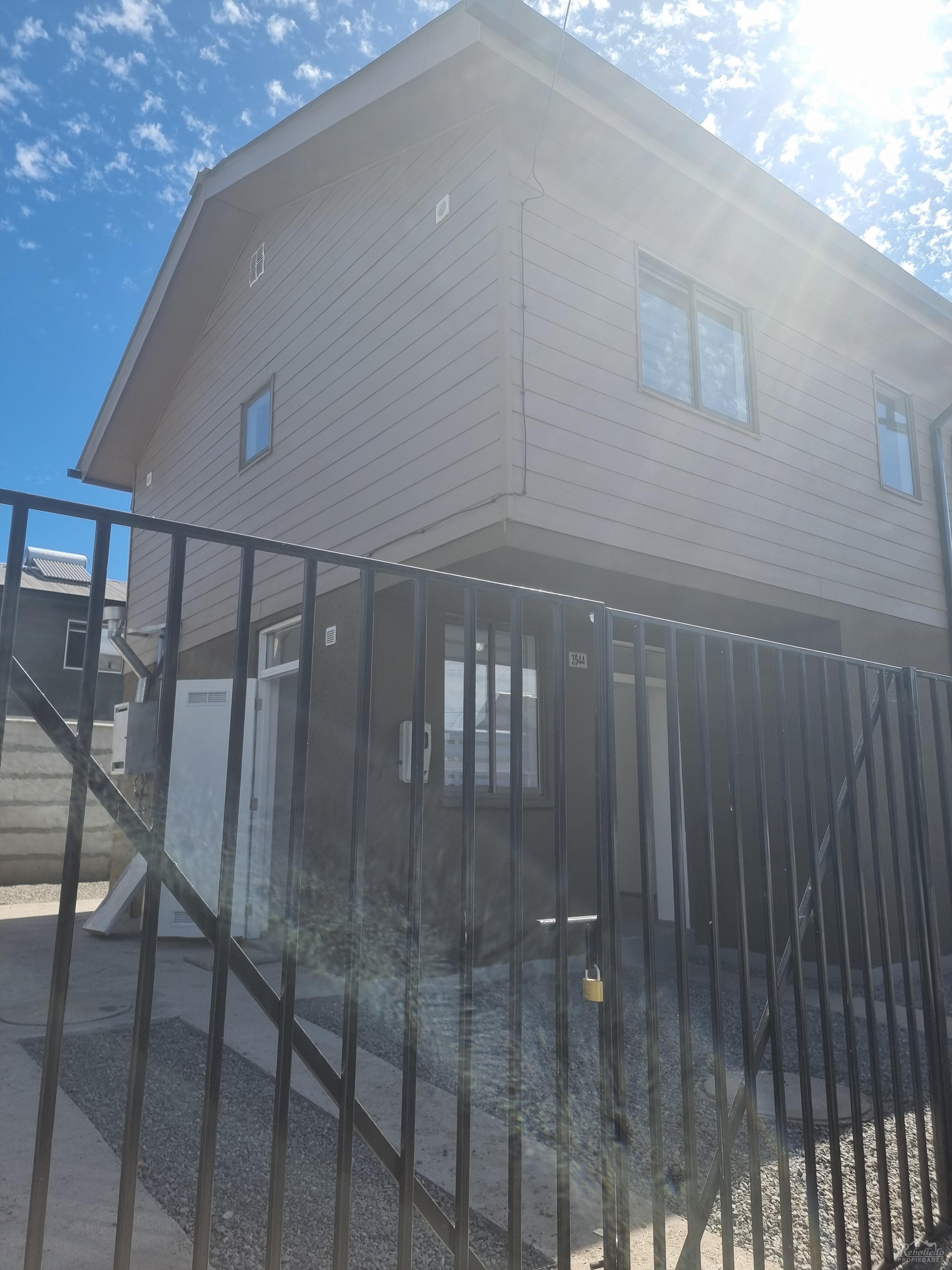 CASA EN BARRIO BICENTENARIO